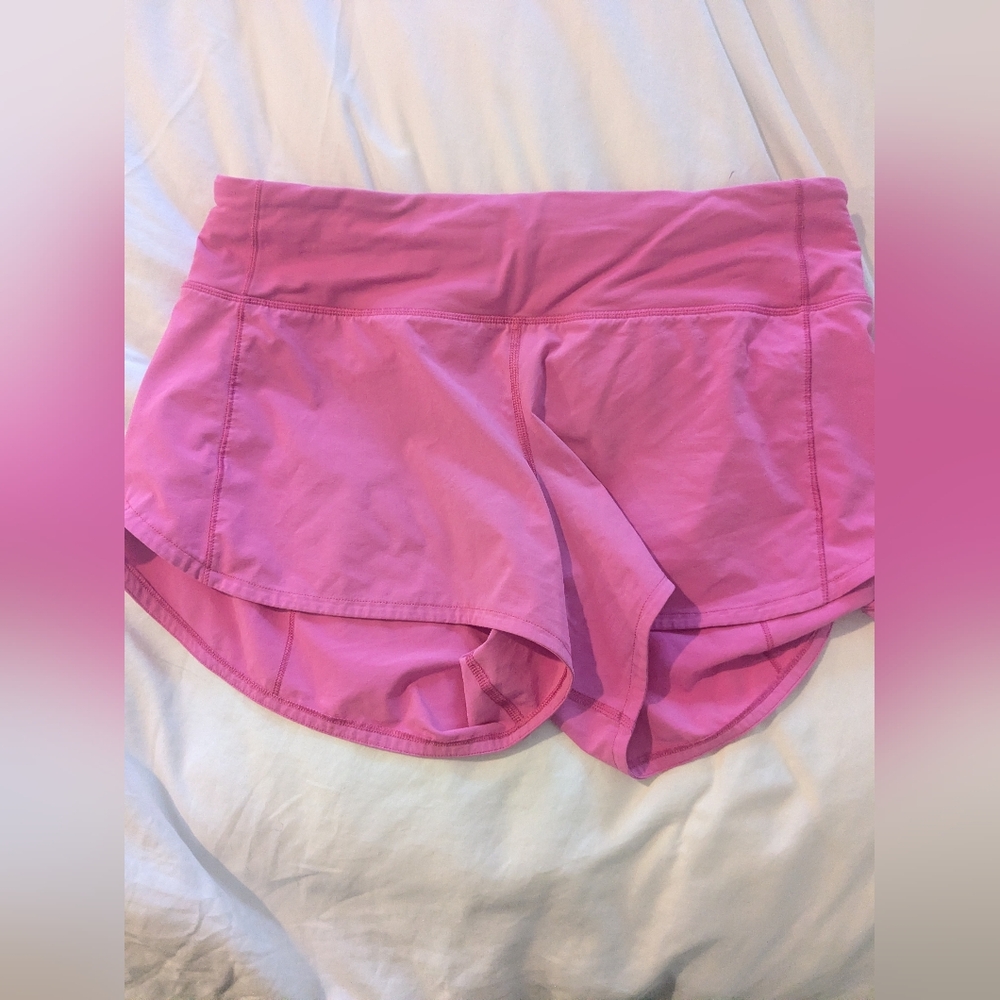 Lululemon Shorts 🩷